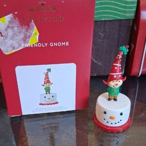 HALLMARK KEEPSAKES FRIENDLY GNOME ORNAMENT